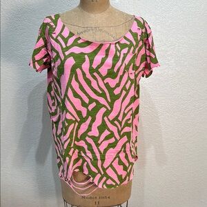 A Rare Bird Women S/M Pink and Green‎ Zebra Print Ripped Tee Distressed NWT